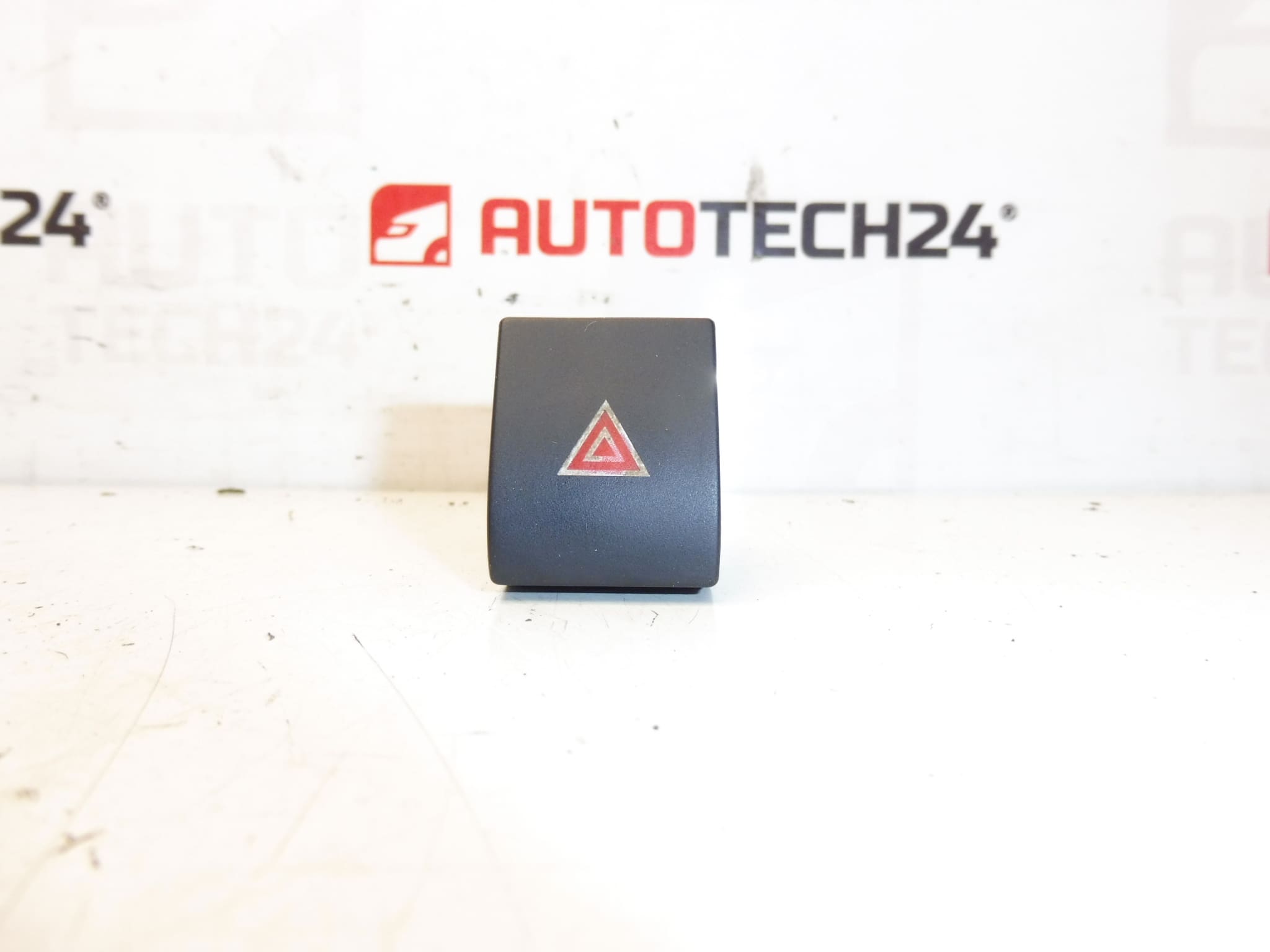 Controlador de luces de emergencia Peugeot 3008 5008 96652440ZD