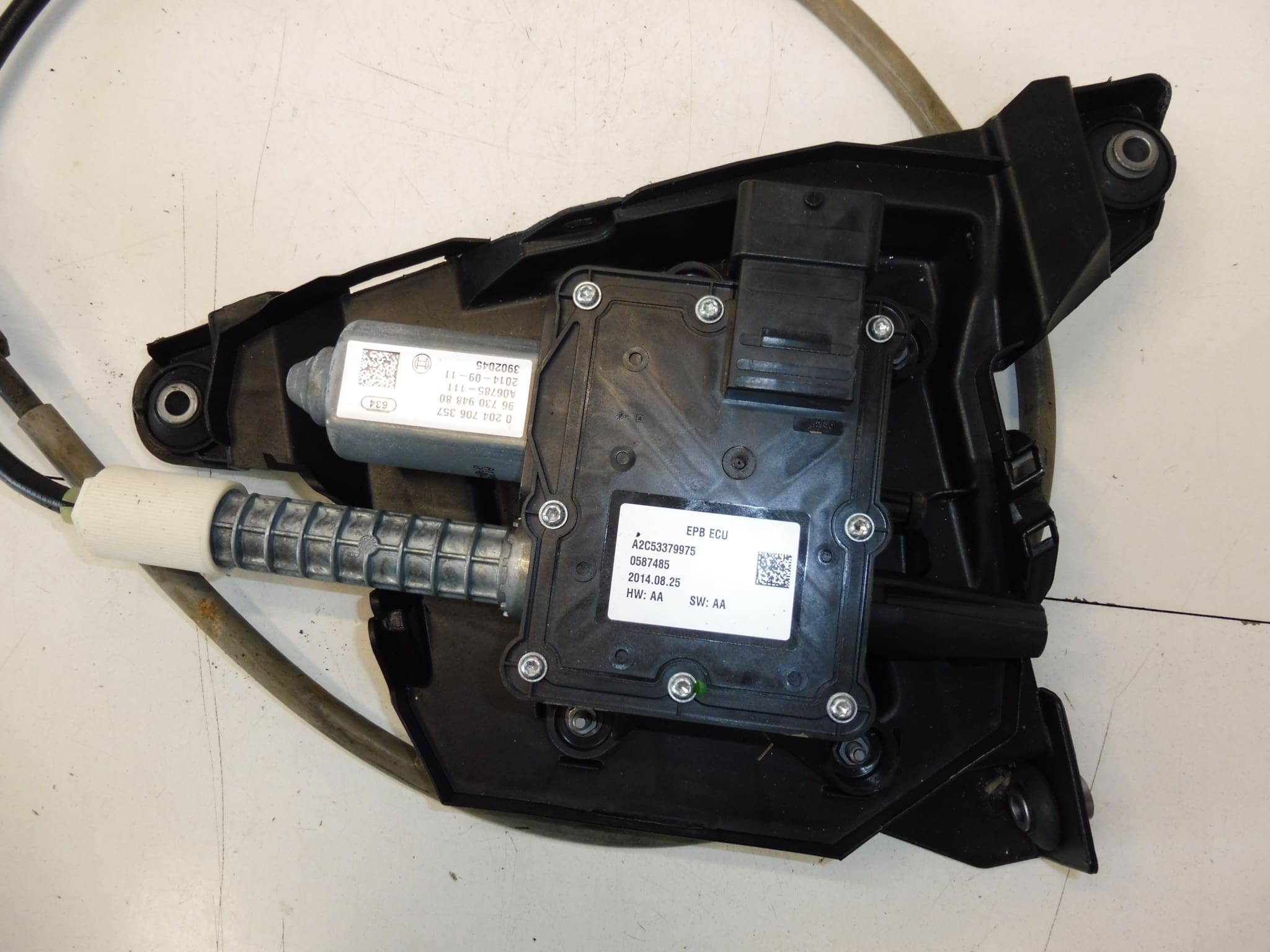 Freno de mano electrónico Peugeot 3008 I 0204706357 9673094880 470212 - Imagen 2