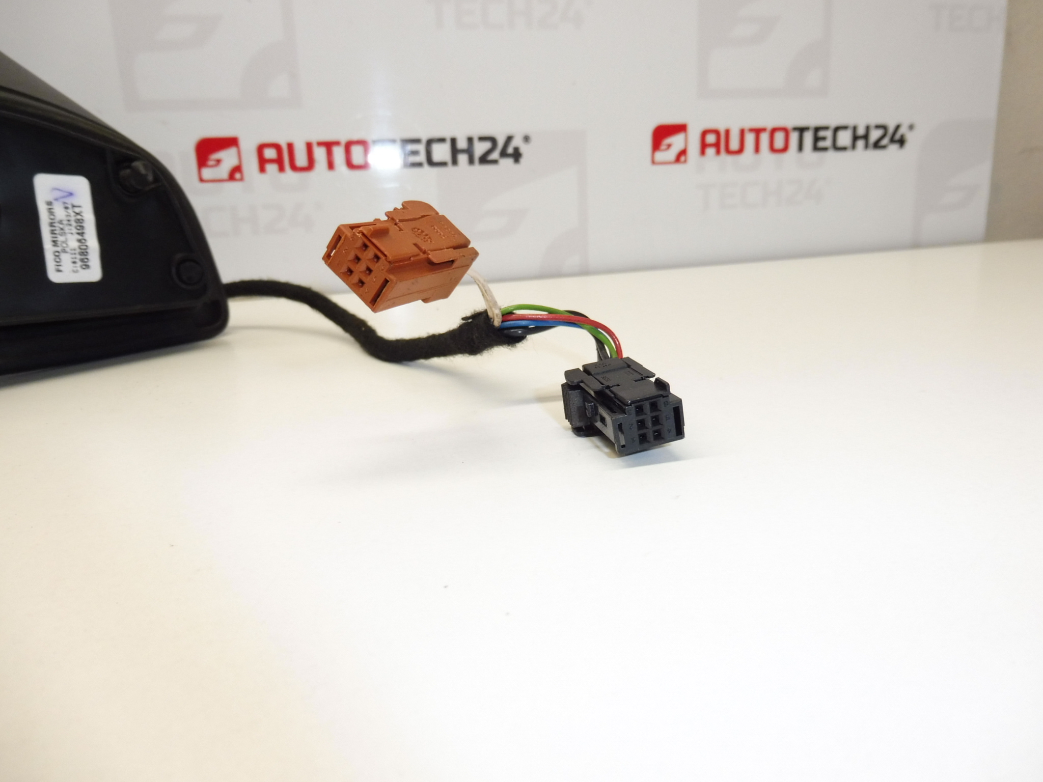 Retrovisor Izquierdo Peugeot 207 EXLD 96806498XT 8149ZG