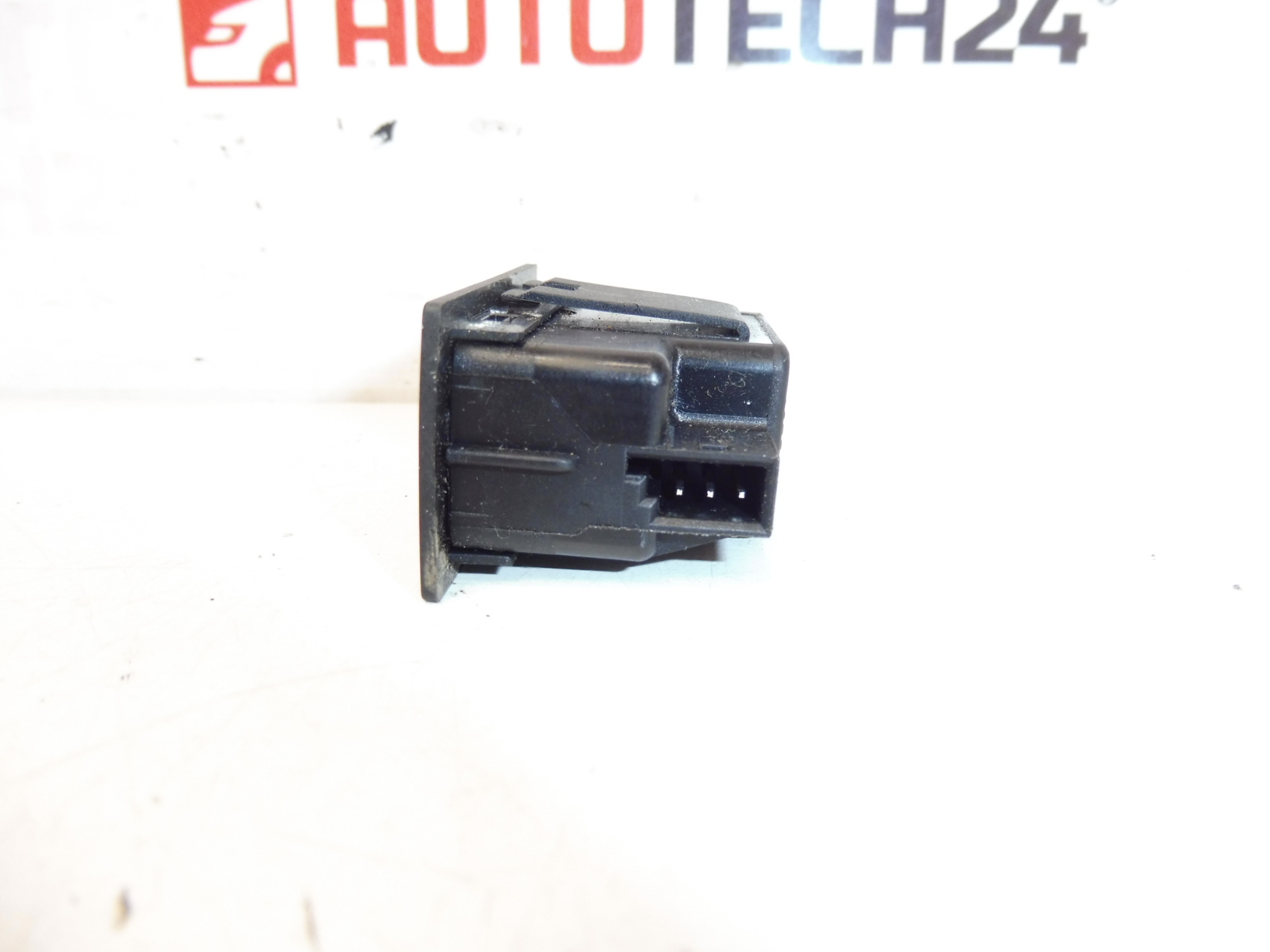 Citroën Peugeot 96637502xt 8906kq Control de asiento