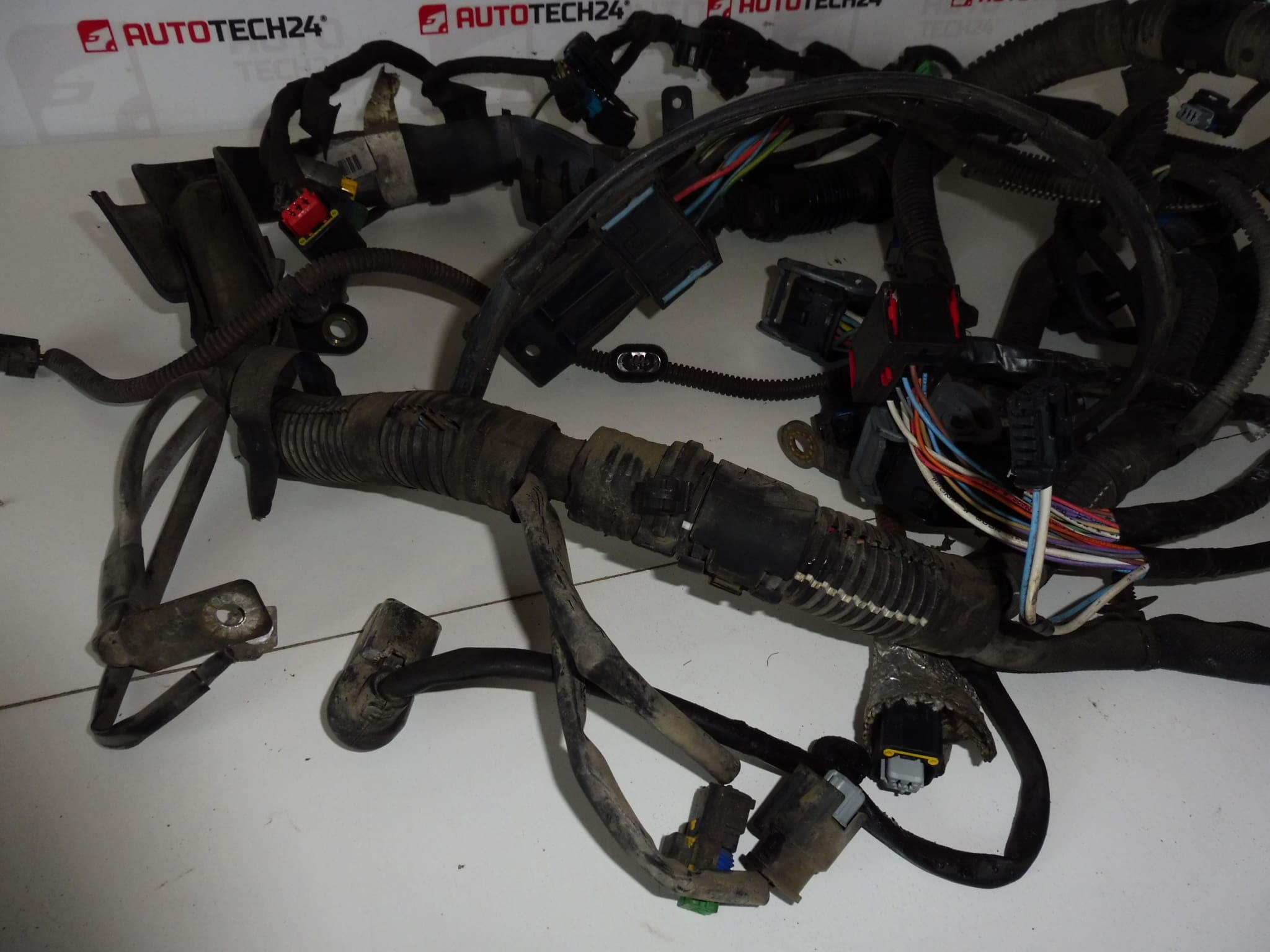 Arnés Citroën Peugeot 1.6HDI 9687146780 6569ZW - Imagen 2