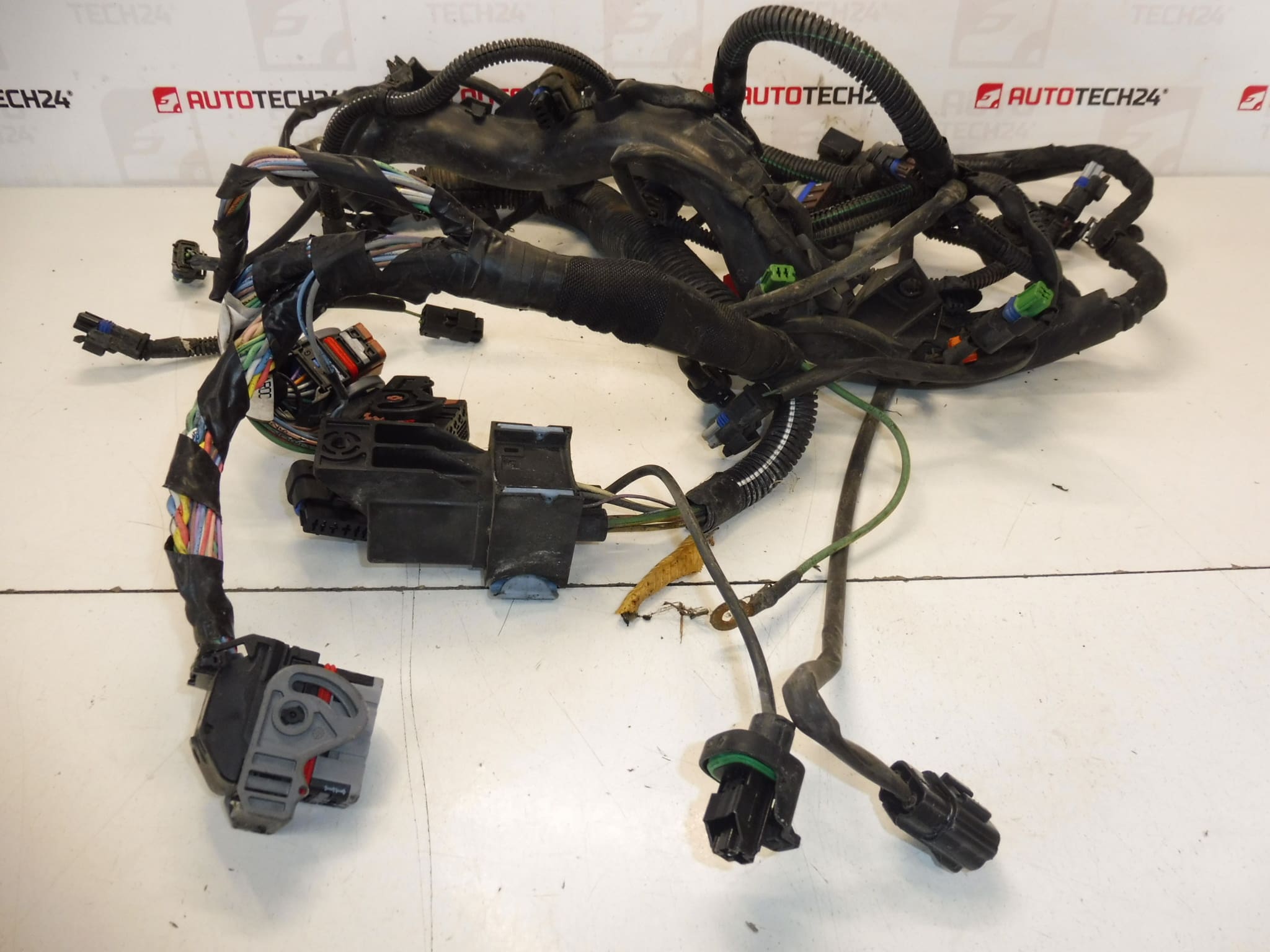 Arnés Citroën Peugeot 2.0HDI RHJ 9684608680 6569RY - Imagen 2