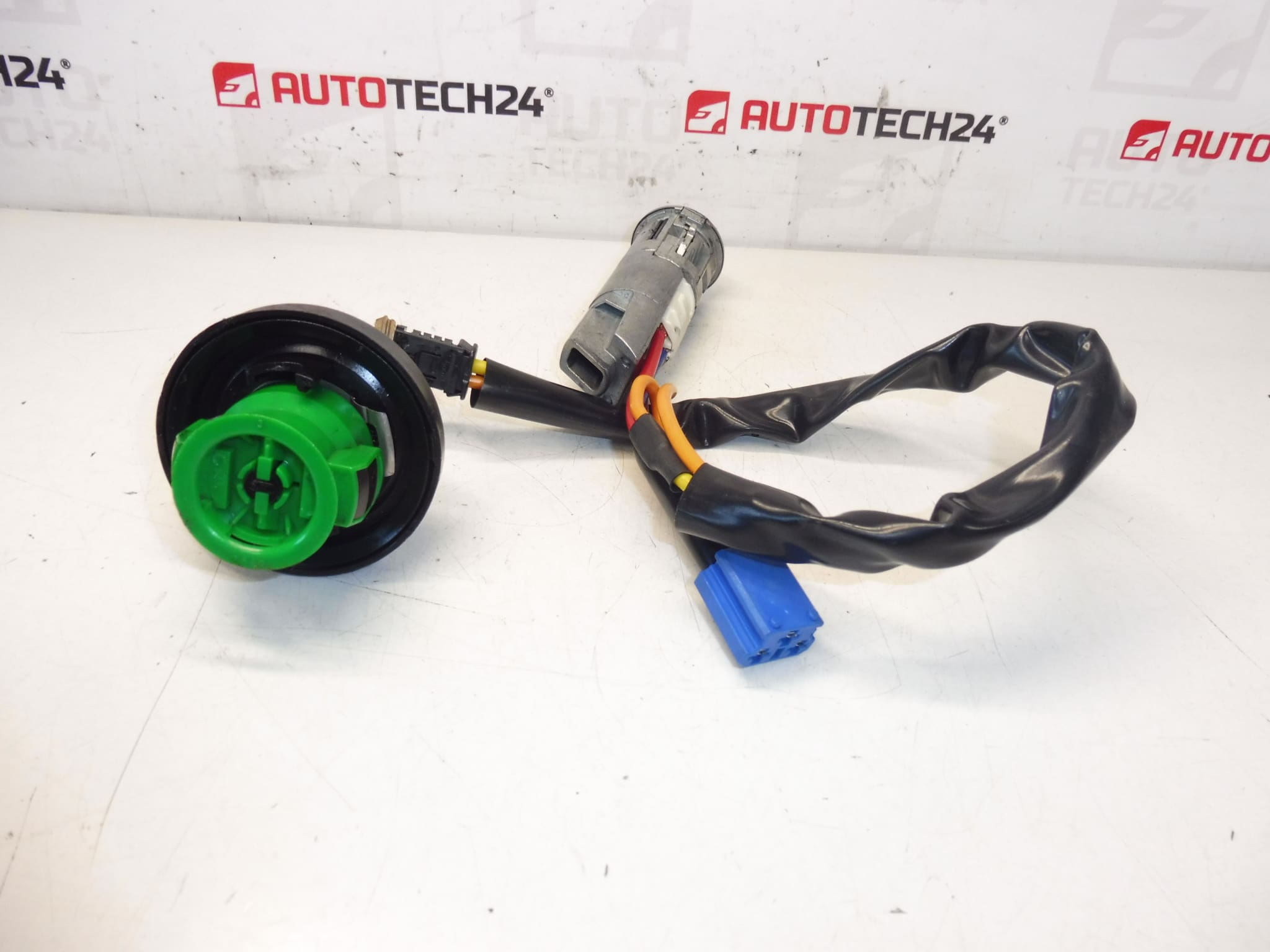 Caja interruptor 2 llaves Citroën Xsara Picasso 4162HK 4162CK - Imagen 2