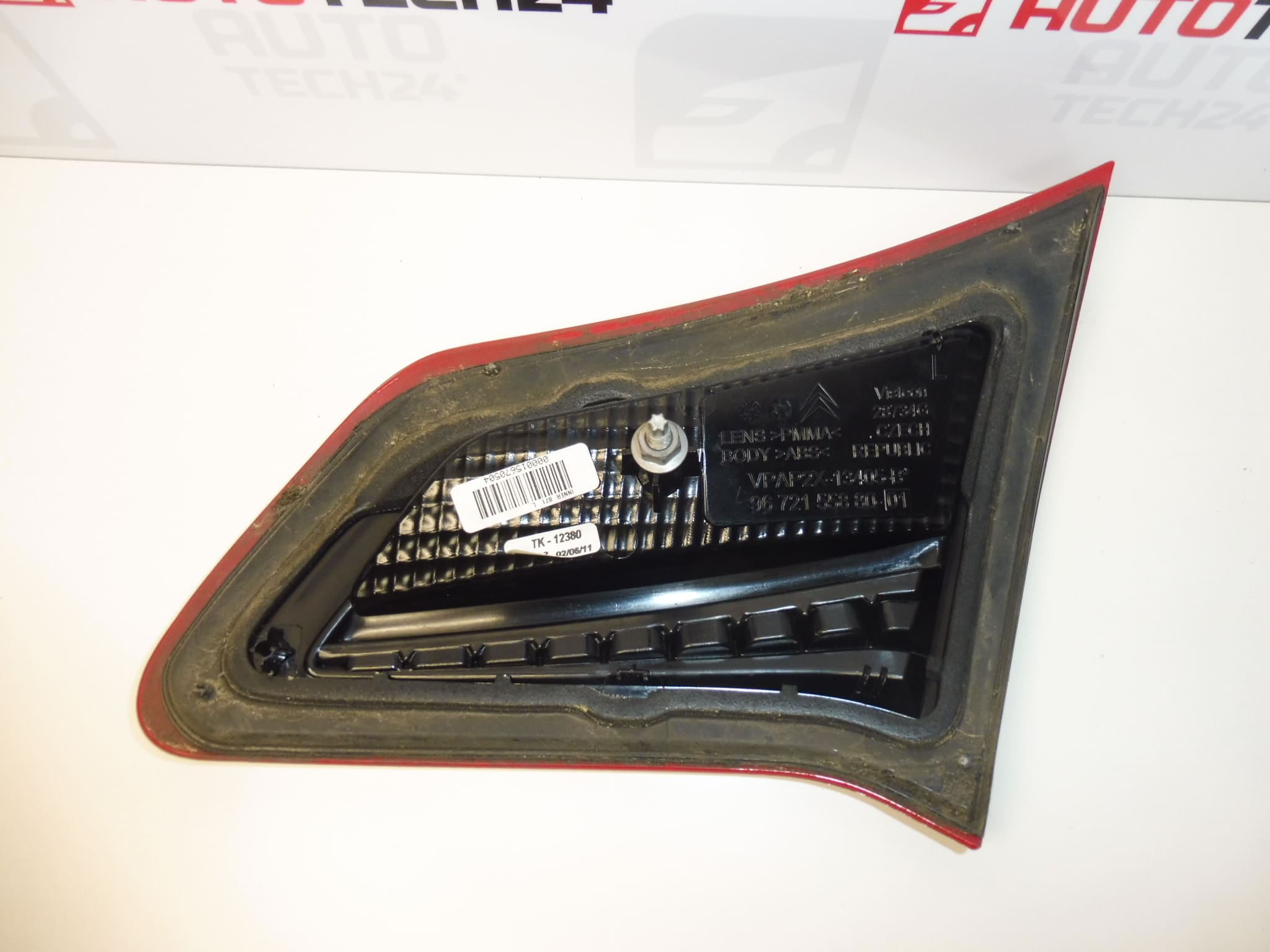 Marco decorativo piloto trasero izquierdo Citroën C4 II 9672155880 7453E4 - Imagen 2