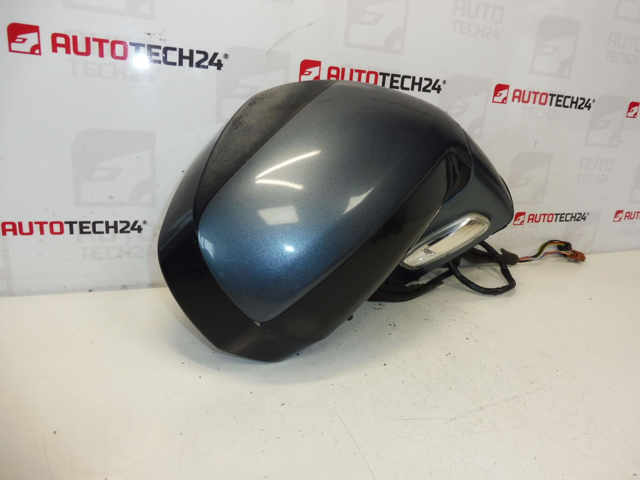 Retrovisor derecho EZWD Citroën C4 Picasso 96851525XY 8153VR