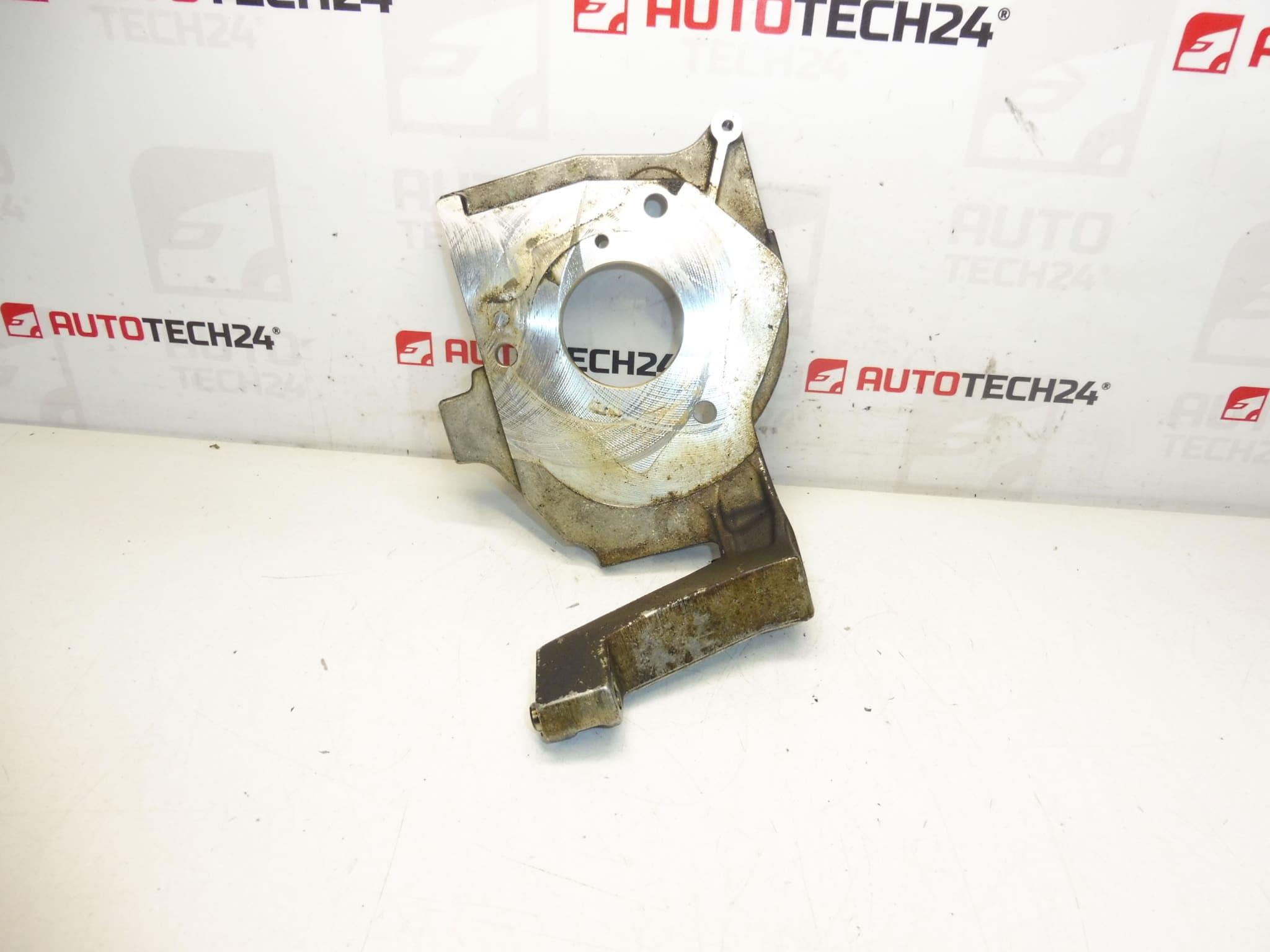 Soporte bomba inyección 1.4 1.6 HDI 9654959880 192665
