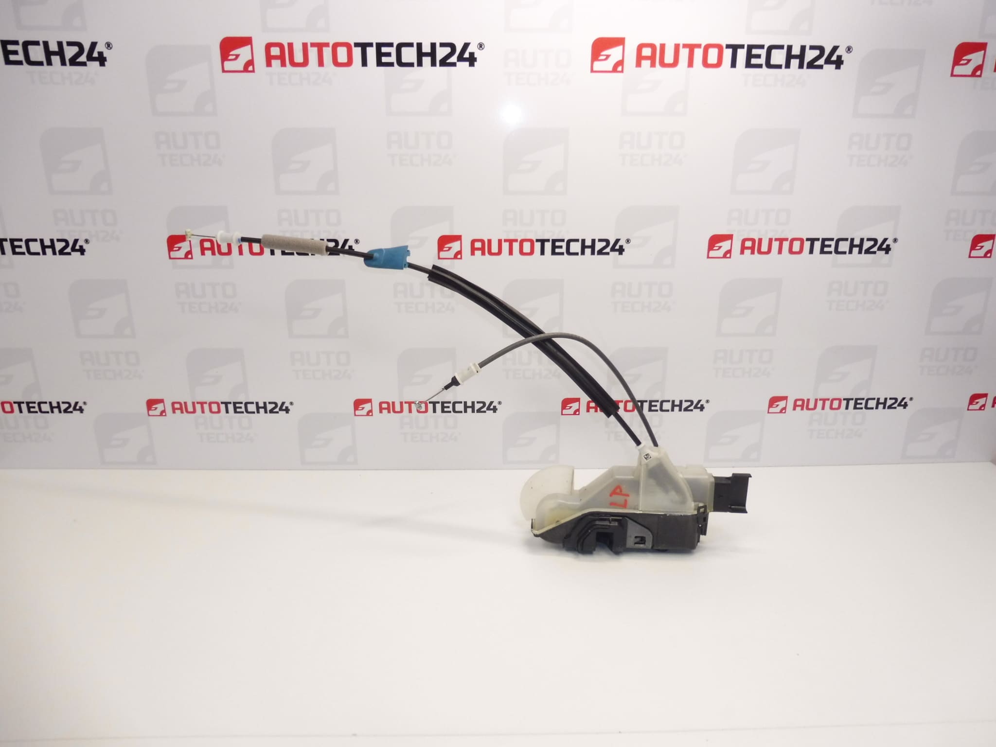 Cerradura de la puerta del conductor Citroën Peugeot 9816343480