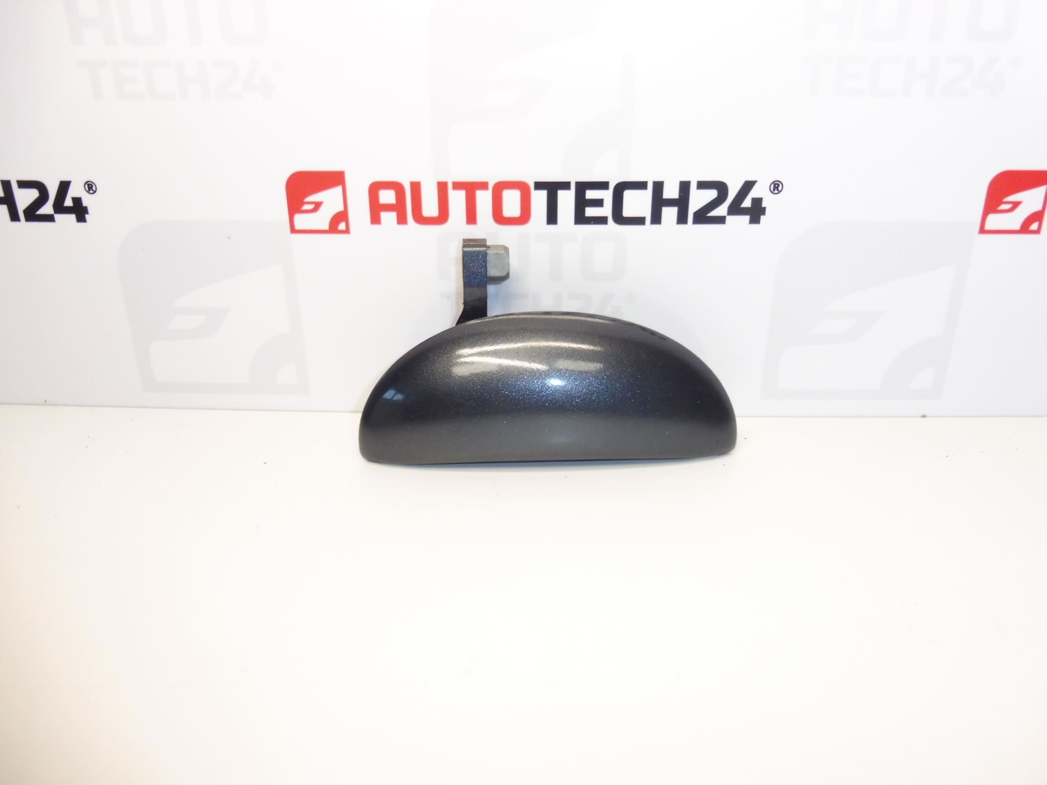 Manilla de la puerta trasera derecha KTA Citroën C1 Peugeot 107 9101AN